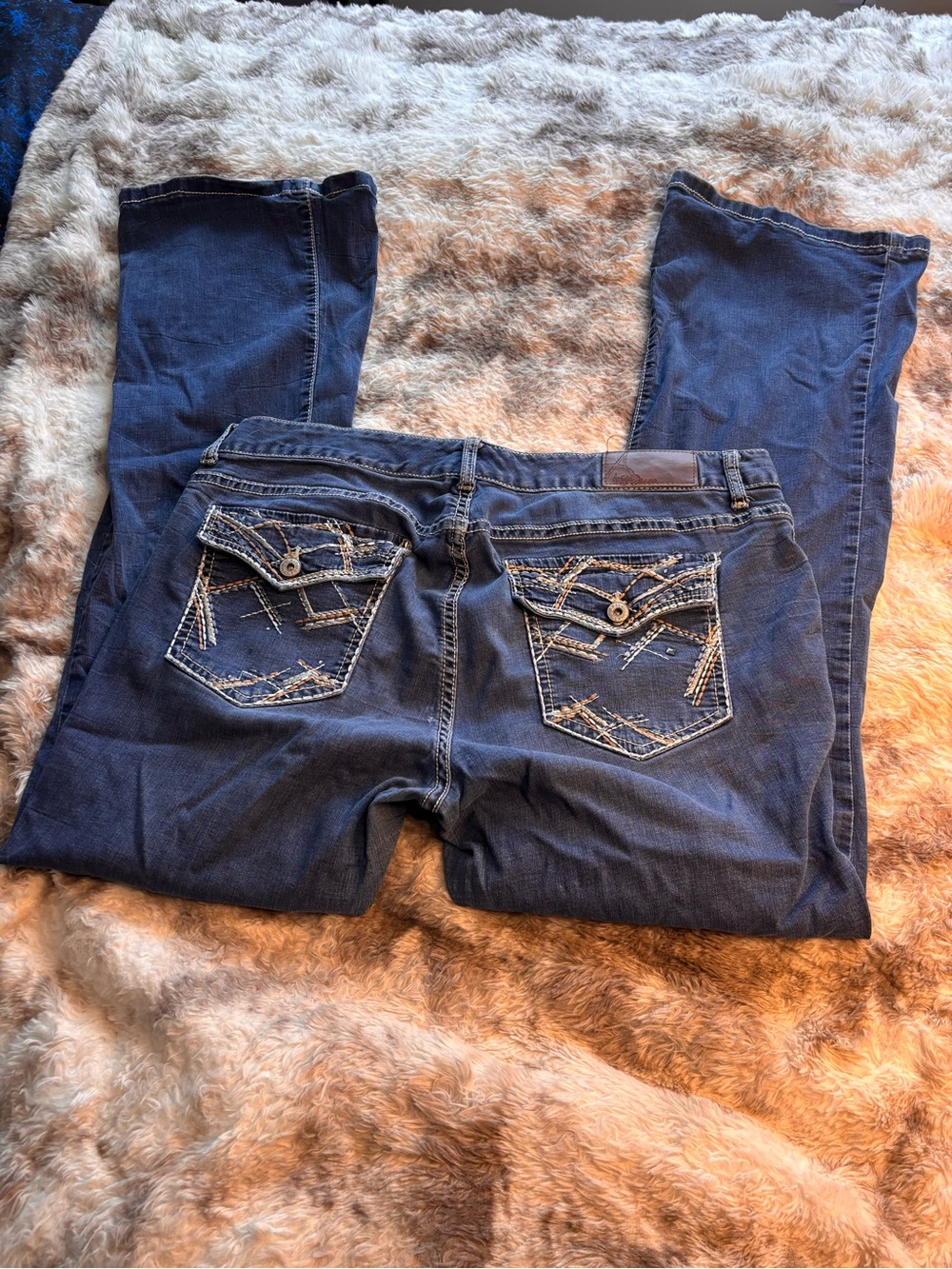 Ariya Dark Blue Bootcut Jeans with Embroidered Back Pockets